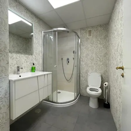 Down Town In Metro In 5 Station Straigh Wifi Ac Apartment Madrid Exterior photo
